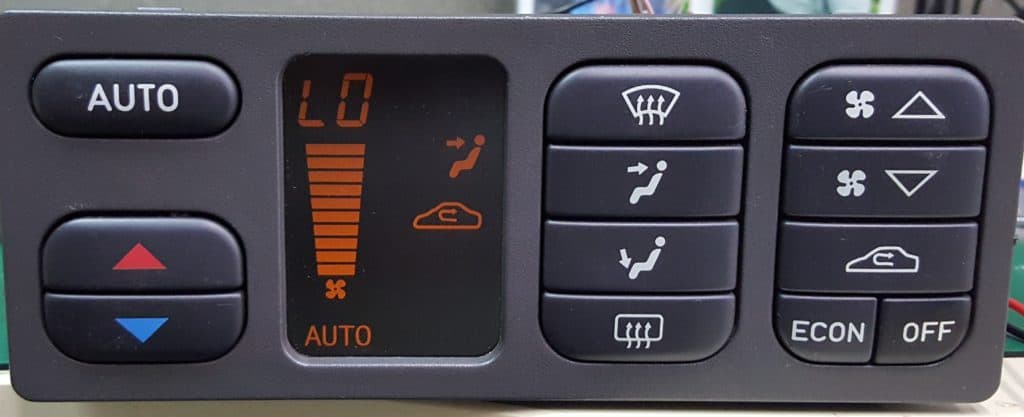 Saab 9-3 Climate Control LCD Screen Repair | Tanin Auto Electronix